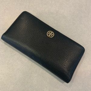Tory Burch black leather wallet, VGUC